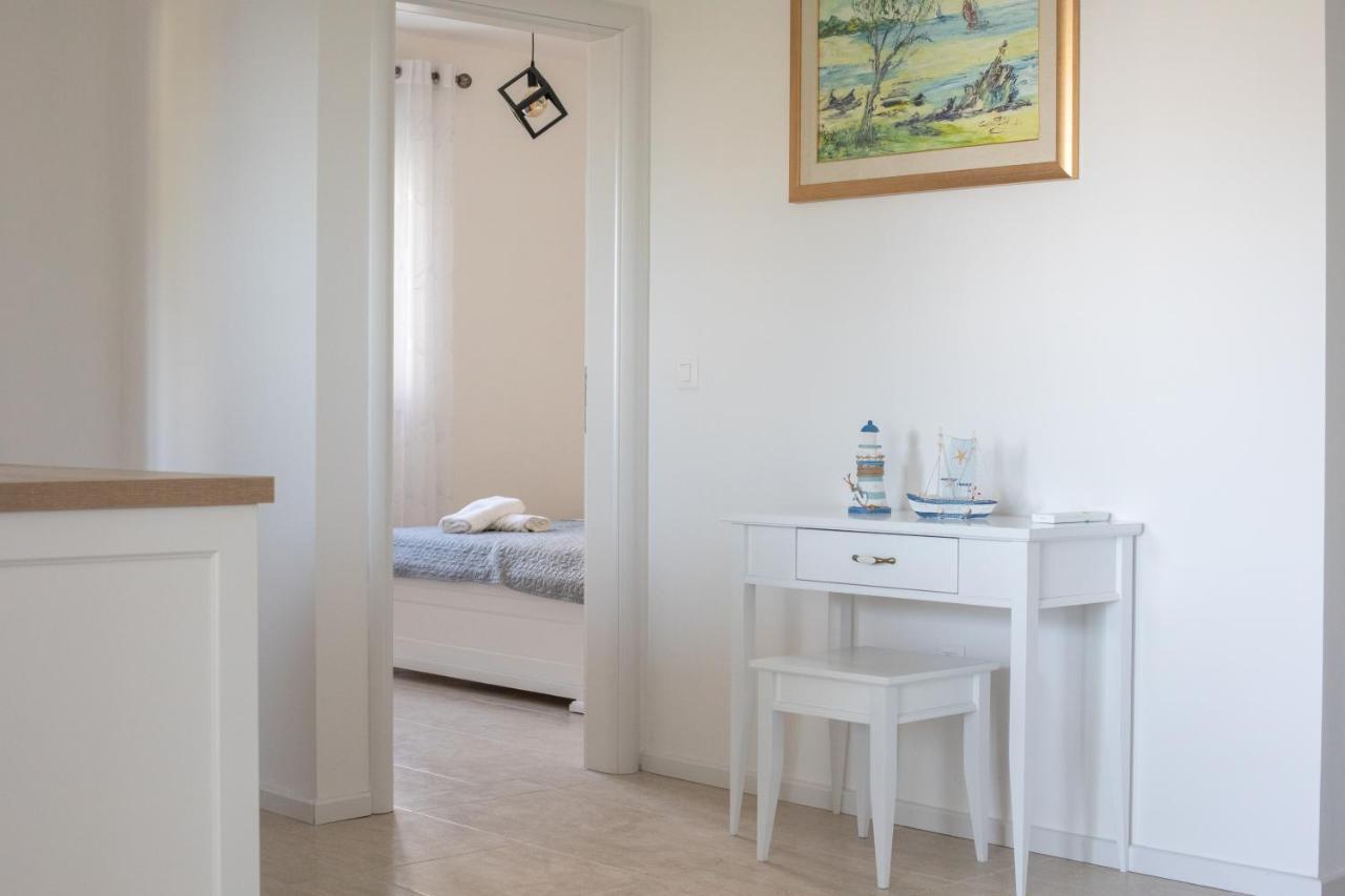 Apartment Oseka Макарска Екстериор снимка