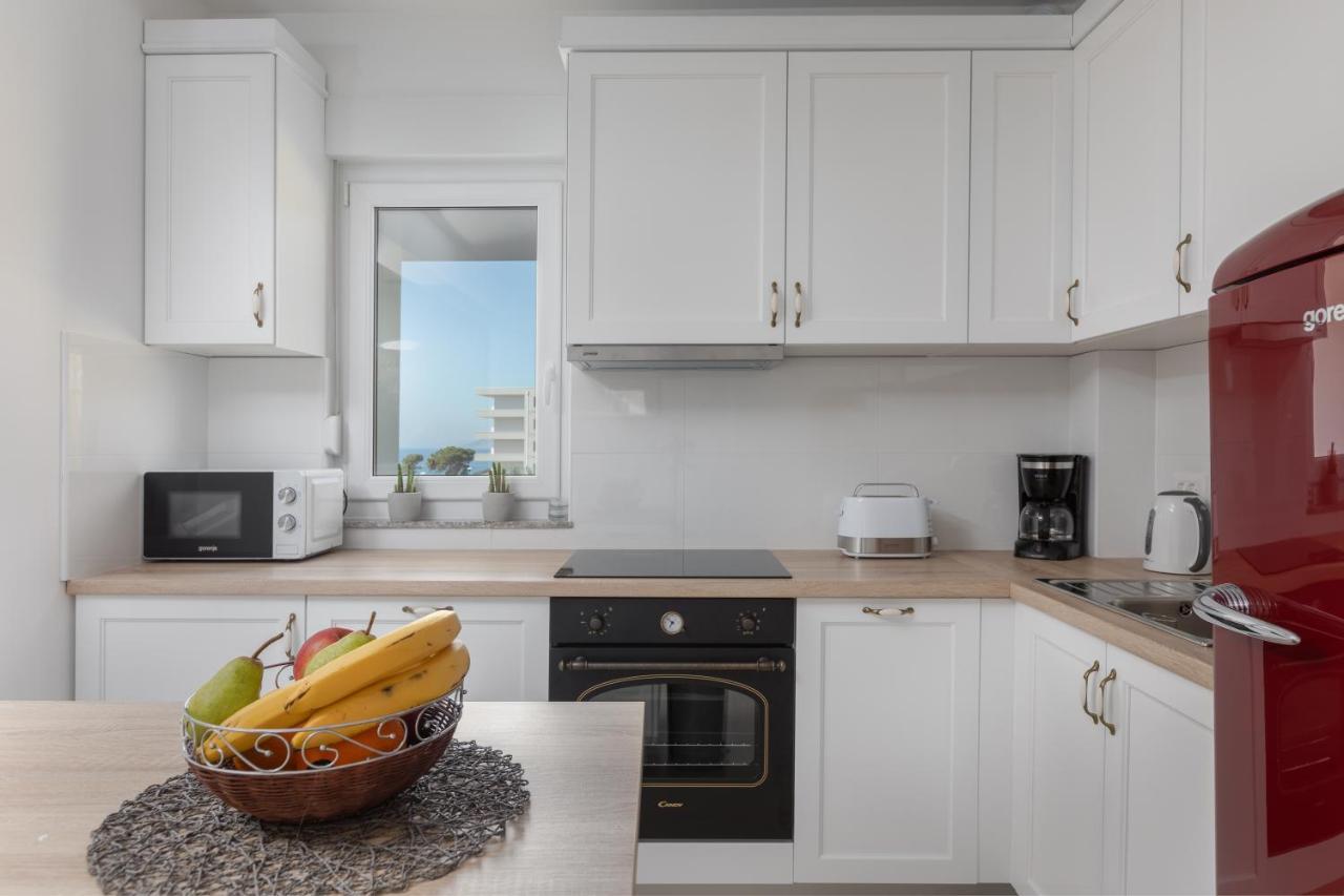 Apartment Oseka Макарска Екстериор снимка