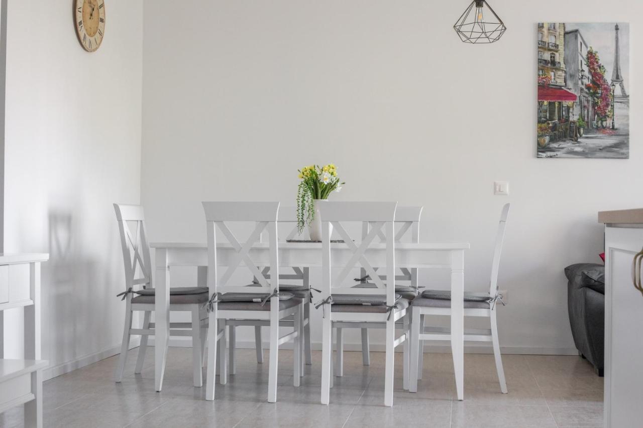 Apartment Oseka Макарска Екстериор снимка
